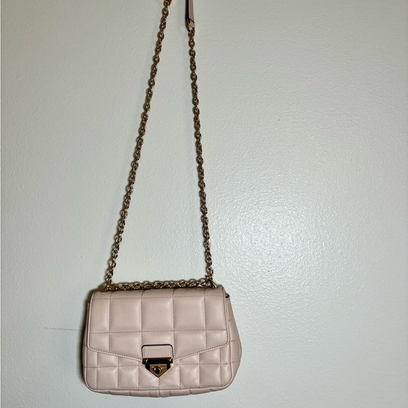 Michael kors soho soft pink LG chain shldr leather purse brand new with tag - Picture 5 of 9